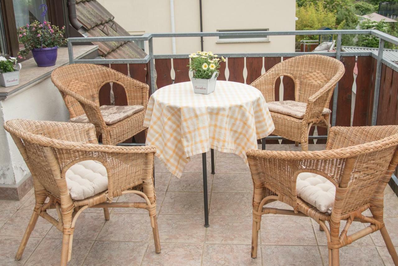 Ferienwohnung "Hirsch Huesli" Schopfheim Exterior foto